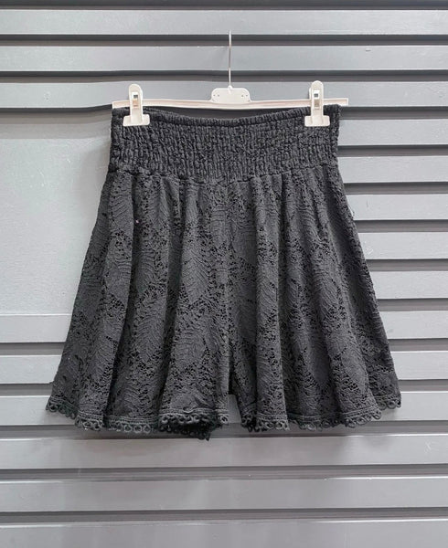 Shorts Lace  🌸 2 FÄRGER 🌸